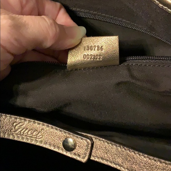 Gorgeous authentic Gucci shoulder bag - like new - Picture 4 of 4